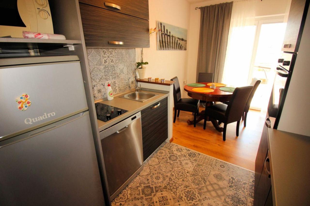 House Dragica Apartment Novi Vinodolski Bagian luar foto